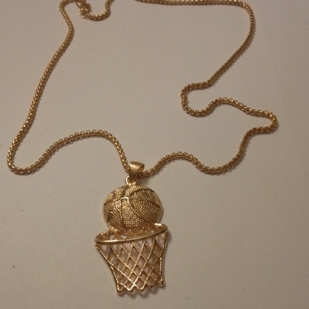 Gold Basketball Hoop Mens Chain